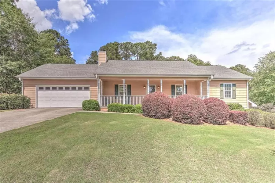 886 Windward RD, Winder, GA 30680