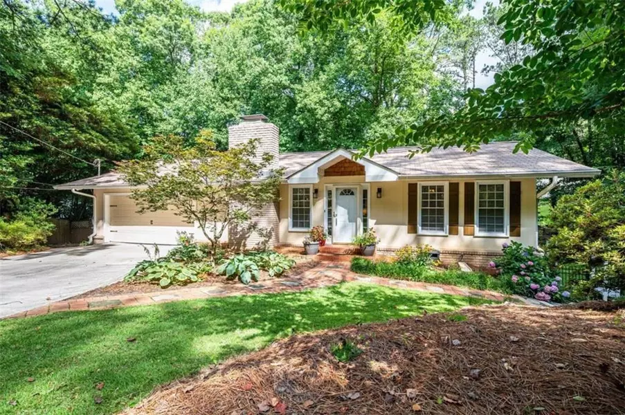 2066 Amberwood DR NE, Atlanta, GA 30345