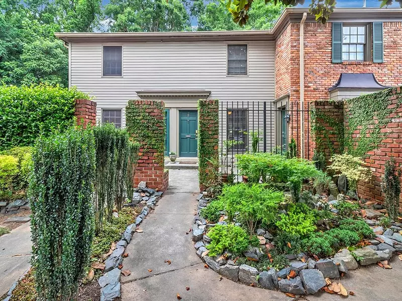 3101 Colonial WAY #B, Atlanta, GA 30341