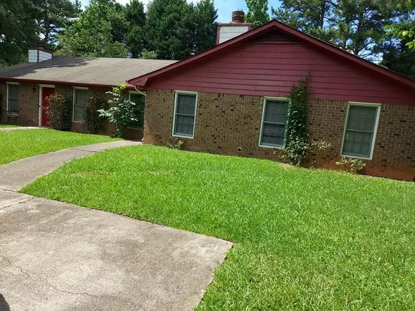 Jonesboro, GA 30238,8118 Magnolia DR