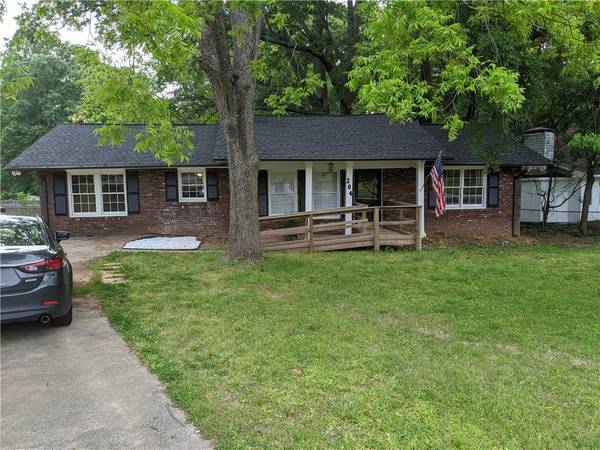 204 Cloud ST, Jonesboro, GA 30236