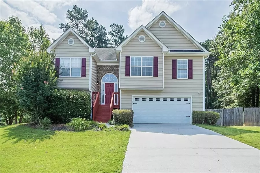 1528 Sierra Ridge PL, Loganville, GA 30052