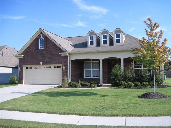 527 CREEKSHIRE CIR, Canton, GA 30115