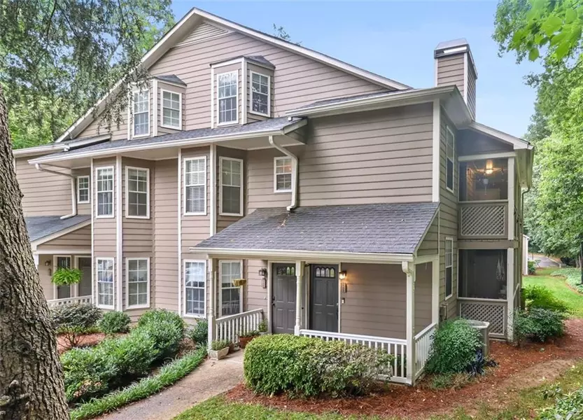 2128 N Forest TRL, Dunwoody, GA 30338