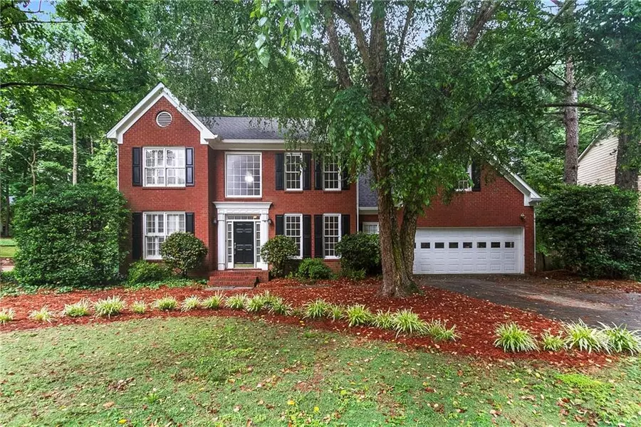 3201 Connemara TRCE, Lawrenceville, GA 30044