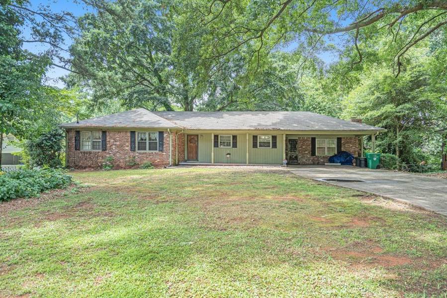 4068 Thunderbird TRL, Stone Mountain, GA 30083