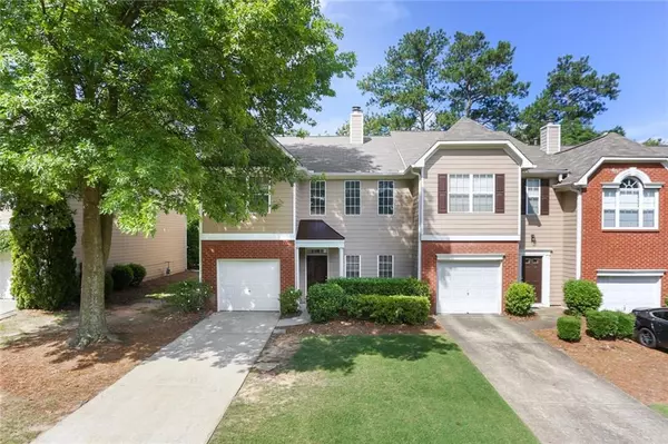 37 Oak Green DR, Lawrenceville, GA 30044