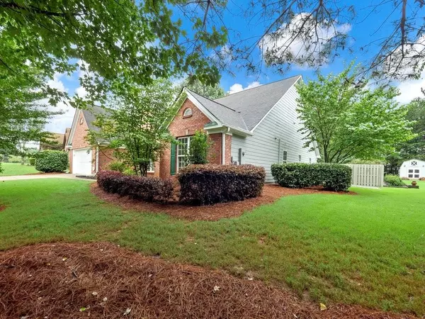 Flowery Branch, GA 30542,6120 Saddlehorse DR