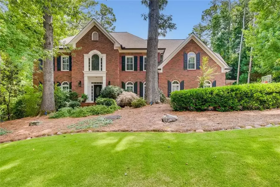 480 Abbeywood DR, Roswell, GA 30075