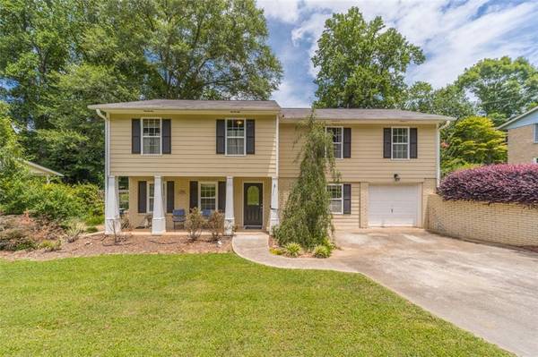 415 Dan PL SE, Smyrna, GA 30082