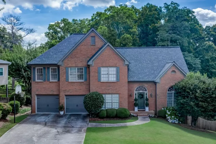 160 Old Alabama PL, Roswell, GA 30076