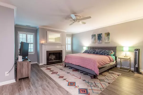 Decatur, GA 30030,1105 Clairemont AVE #O