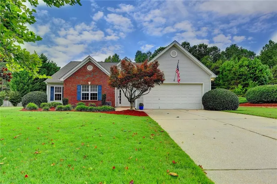 5456 Amber Cove WAY, Flowery Branch, GA 30542