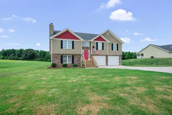 8257 Mountain Glen DR, Clermont, GA 30527