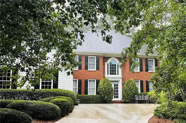 125 Shadow Creek Chase, Alpharetta, GA 30002