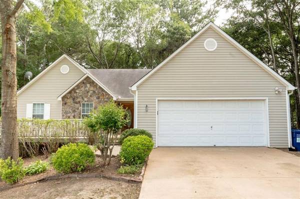 858 Spring oak CT, Loganville, GA 30052