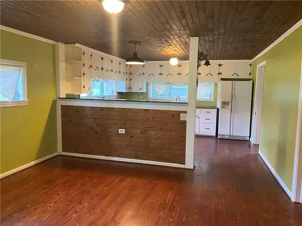 Gillsville, GA 30543,6680 Highway 52
