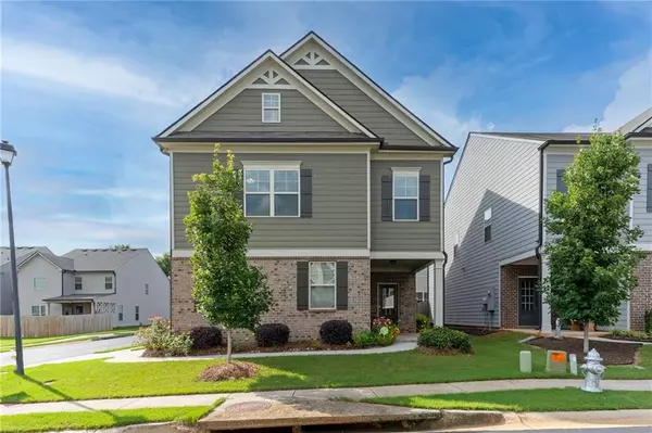 2012 Black Pebble CIR, Buford, GA 30519