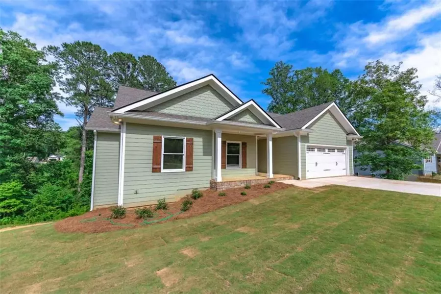 170 Meadow CIR, Ellijay, GA 30540