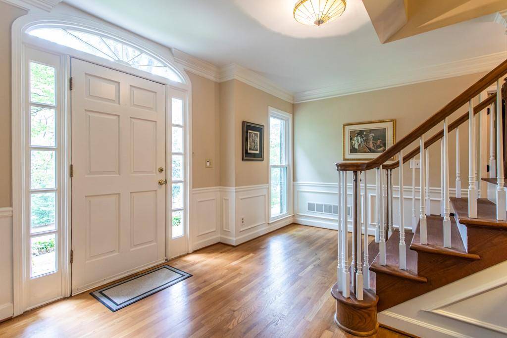 Alpharetta, GA 30022,5295 Bannergate DR