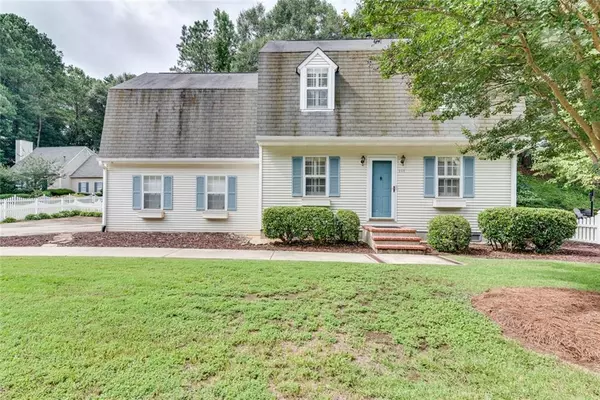 245 Park Bridge LN, Roswell, GA 30075