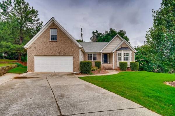 610 Roxford LN, Buford, GA 30518