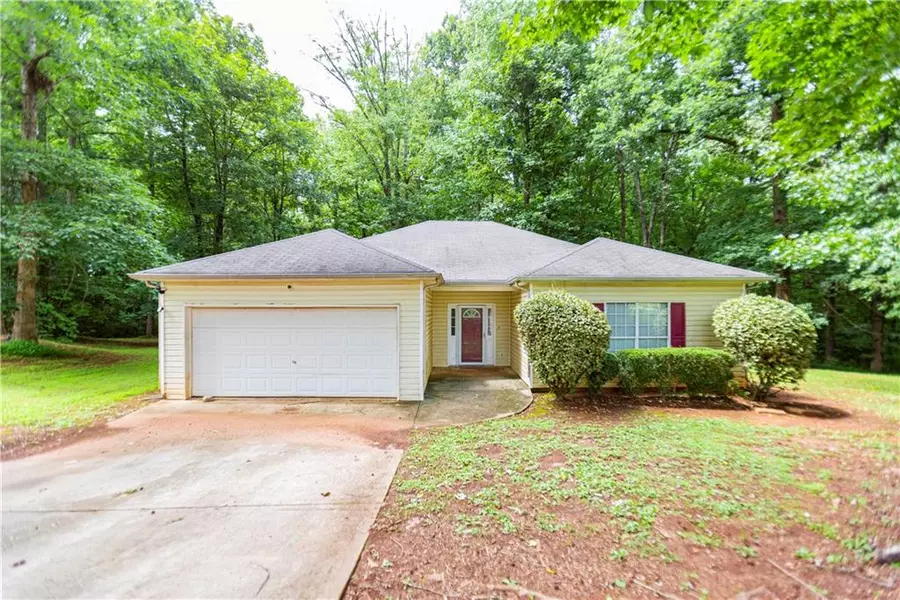 3949 Tyler CT, Ellenwood, GA 30294