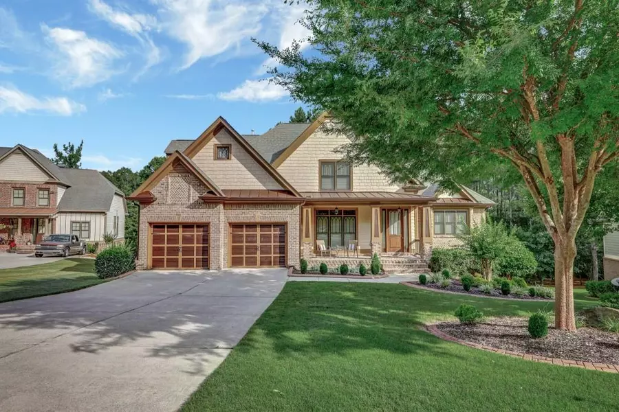 150 Trillium LN, Acworth, GA 30101