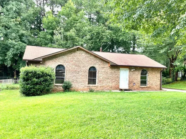 214 Meadowlark LN, Jonesboro, GA 30236