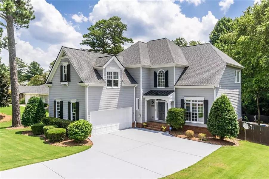 5009 Happy Hollow RD, Dunwoody, GA 30360