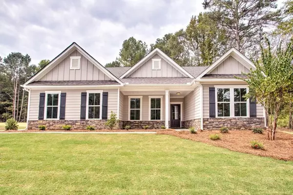 171 2nd ST, Statham, GA 30666