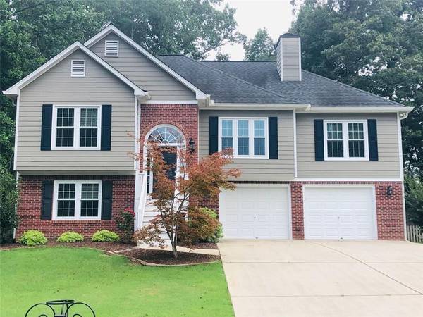 401 LEGEND CREEK LN, Douglasville, GA 30134