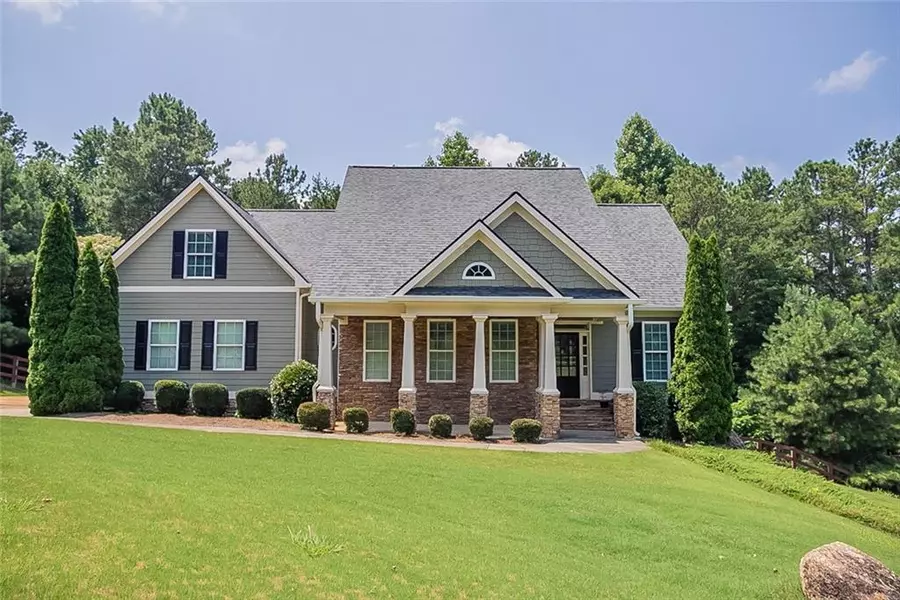 12 Isabella CT NE, Cartersville, GA 30121