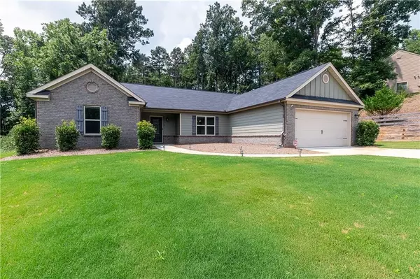 Hoschton, GA 30548,532 Lena DR