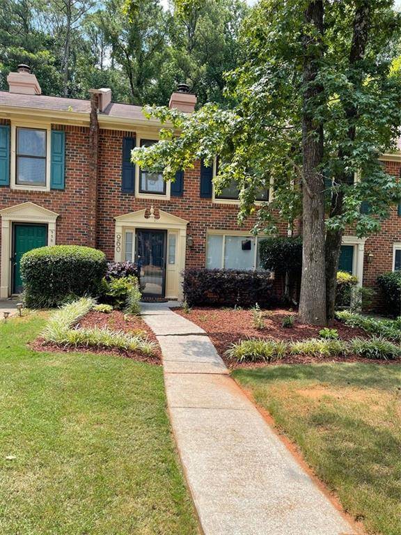 960 CHIPPENDALE LN, Norcross, GA 30093