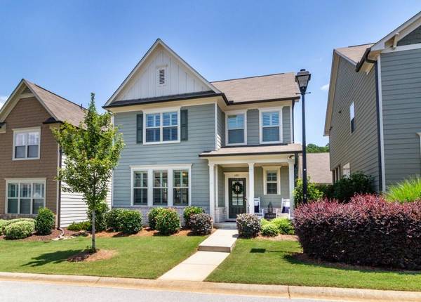 6013 Harbour Mist DR, Flowery Branch, GA 30542