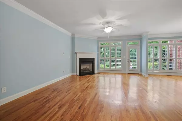 Atlanta, GA 30342,5569 Julian PL