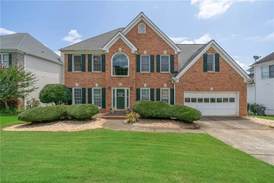 2135 Laurel Lake DR, Suwanee, GA 30024