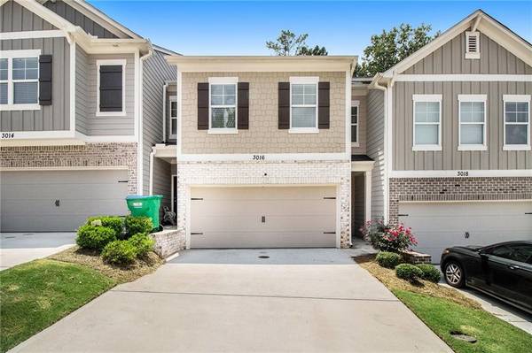 3016 Creekside Overlook WAY, Austell, GA 30168