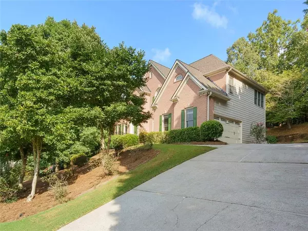 Duluth, GA 30097,1915 Woods River LN