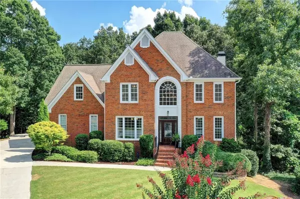 240 Red Hawk TRL, Johns Creek, GA 30022