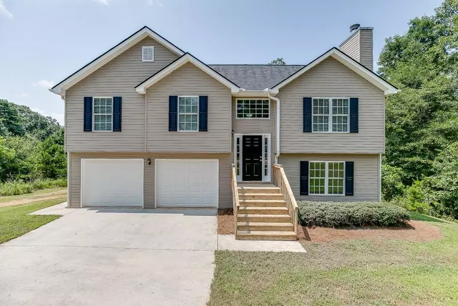 3276 Bluffton DR, Gainesville, GA 30507