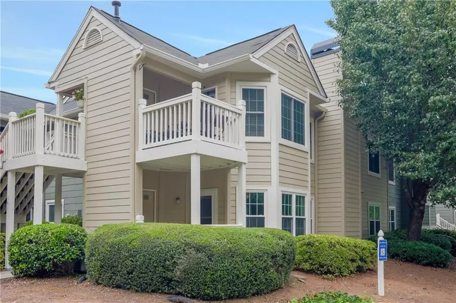 301 Mill Pond RD, Roswell, GA 30076