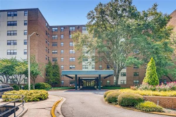 2965 Pharr Court South NW #412, Atlanta, GA 30305