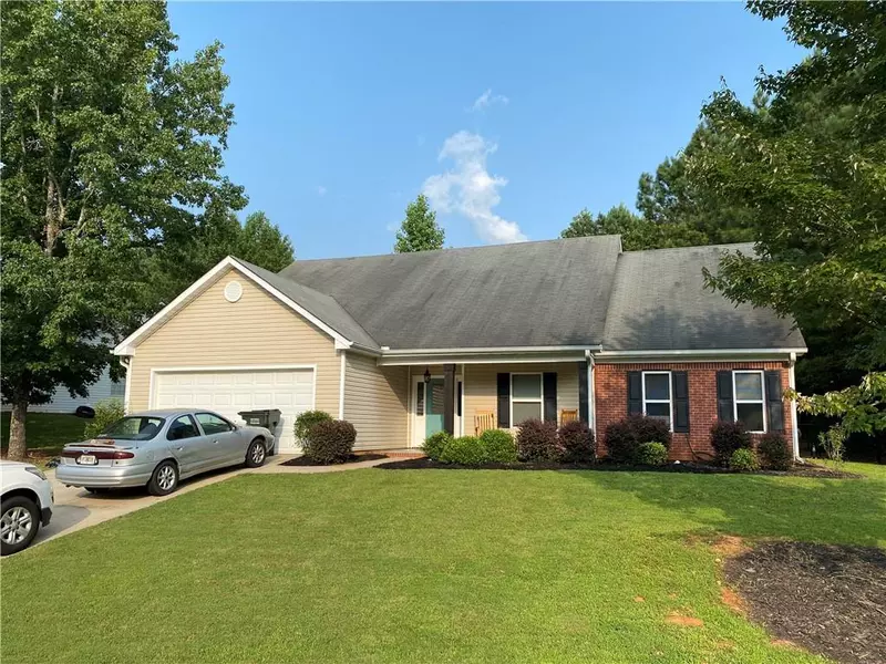 240 Clearwater DR, Monroe, GA 30655