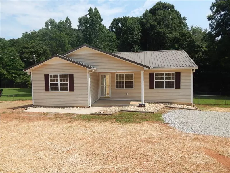 140 Ridgeway CT, Maysville, GA 30558