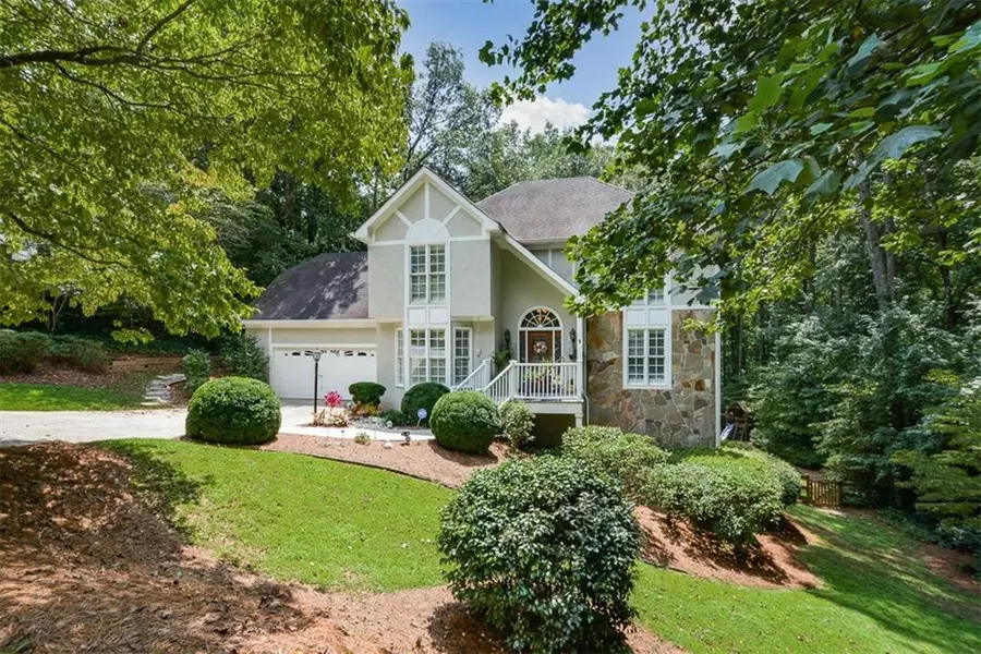 3800 Running Fox DR, Marietta, GA 30062