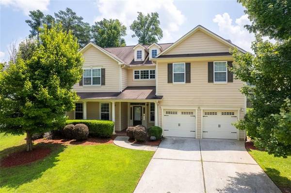 7460 Mistydawn DR, Fairburn, GA 30213