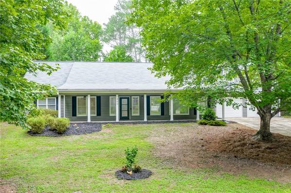 800 E Hembree XING, Roswell, GA 30076