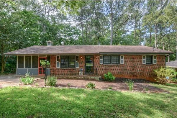 1905 Sahara DR SE, Atlanta, GA 30316